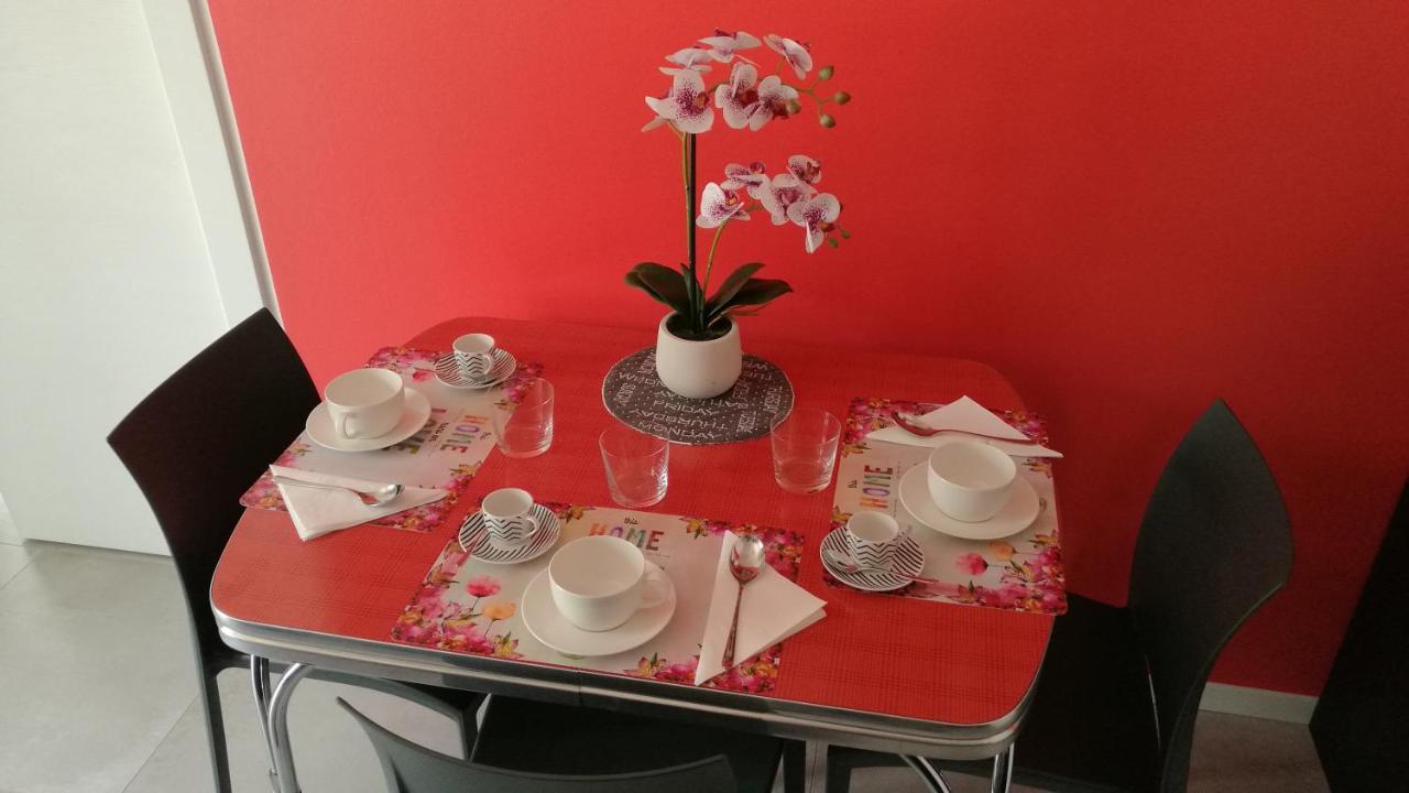 Design Apartment N. 41 Trento Luaran gambar